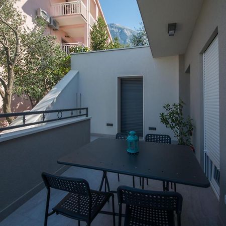 Apartmani Spiline Baska Voda Exterior photo